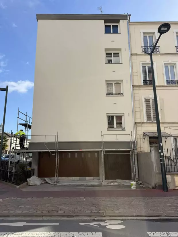 Rénovation façade en Ile-de-France : devis ravalement et peinture extérieure à Paris